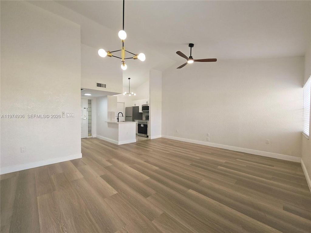 2881 N Oakland Forest Dr 310, Oakland Park, FL 33309