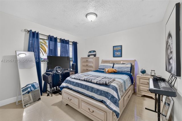 28451 SW 164th Ave, Homestead, FL 33033