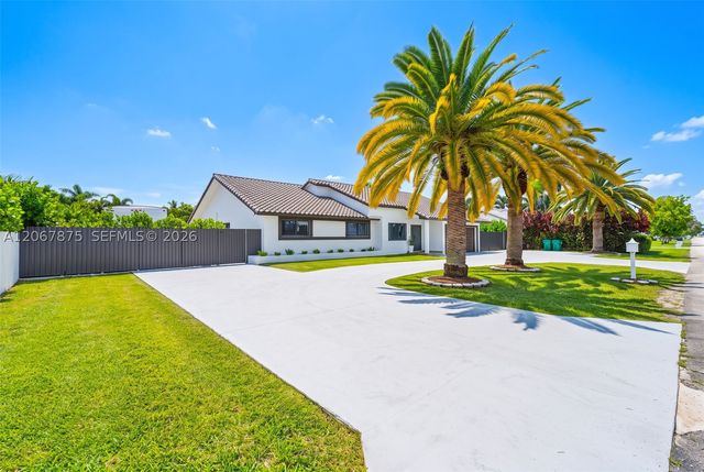 28451 SW 164th Ave, Homestead, FL 33033