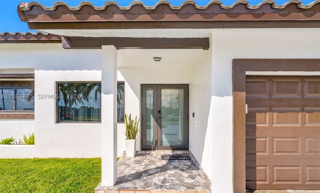 28451 SW 164th Ave, Homestead, FL 33033