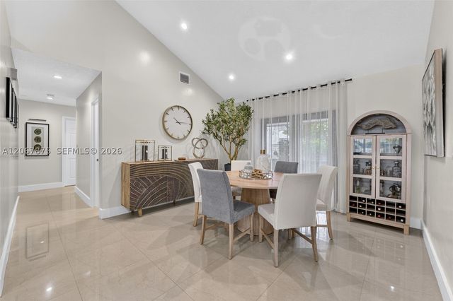 28451 SW 164th Ave, Homestead, FL 33033