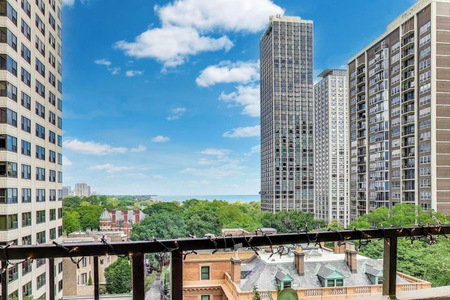 1450 N Astor Street 11D, Chicago, IL 60610