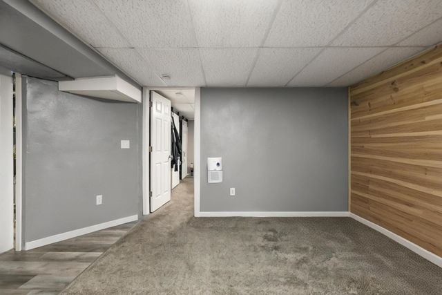 516 19TH ST NW, Minot, ND 58703