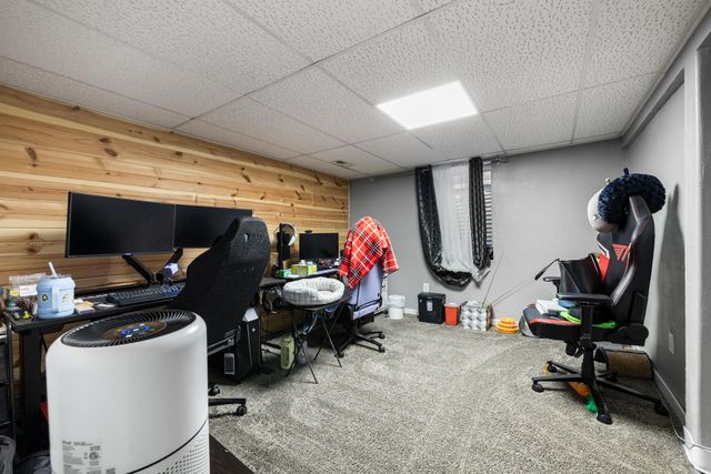 516 19TH ST NW, Minot, ND 58703