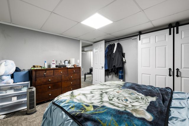 516 19TH ST NW, Minot, ND 58703