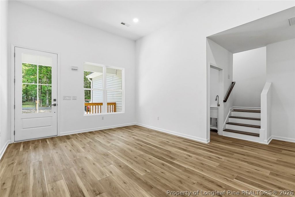 Image 12 of property listing at 5116 Cardinal Circle, Sanford, NC 27332