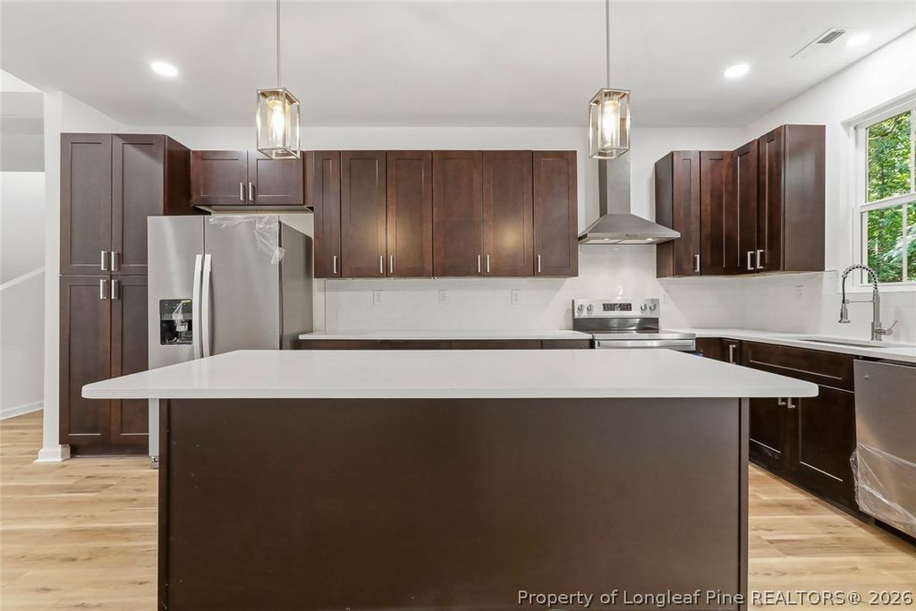 Image 17 of property listing at 5116 Cardinal Circle, Sanford, NC 27332