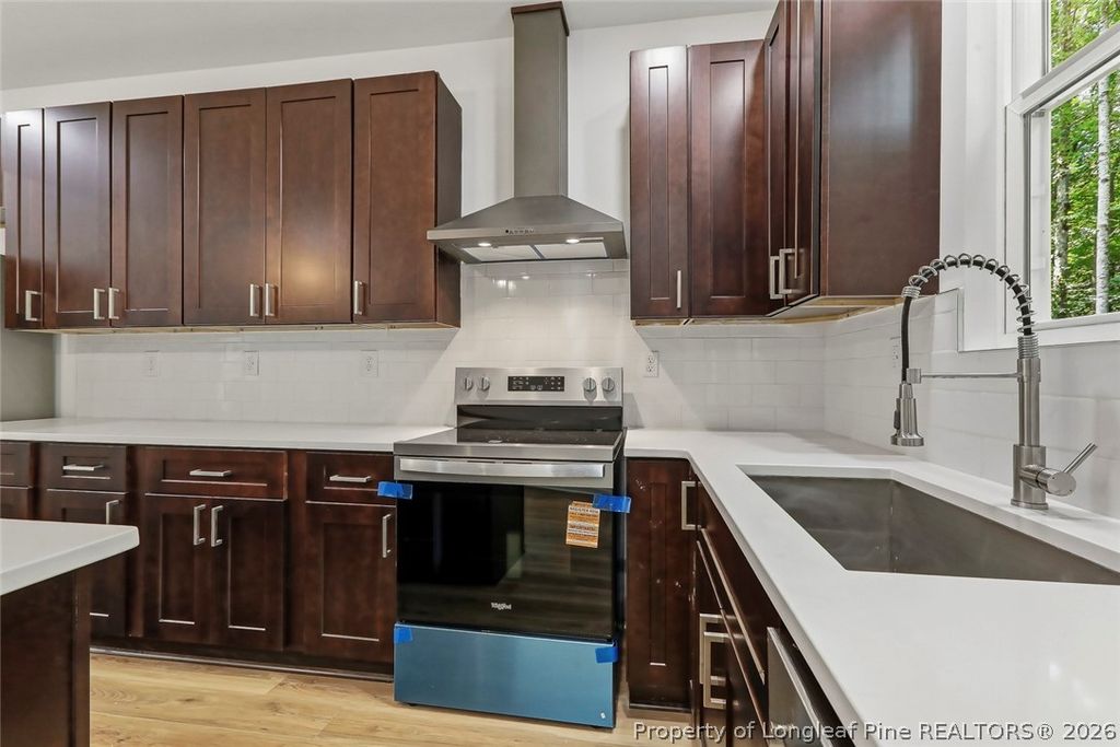 Image 20 of property listing at 5116 Cardinal Circle, Sanford, NC 27332