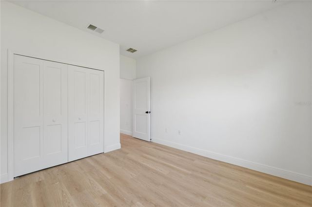 7361 N IRELAND DRIVE, Citrus Springs, FL 34434