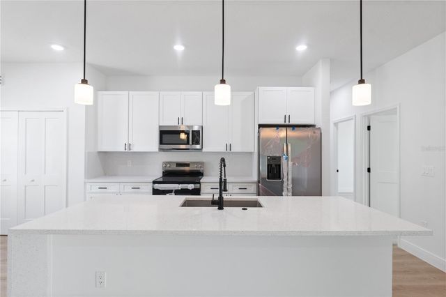 7361 N IRELAND DRIVE, Citrus Springs, FL 34434