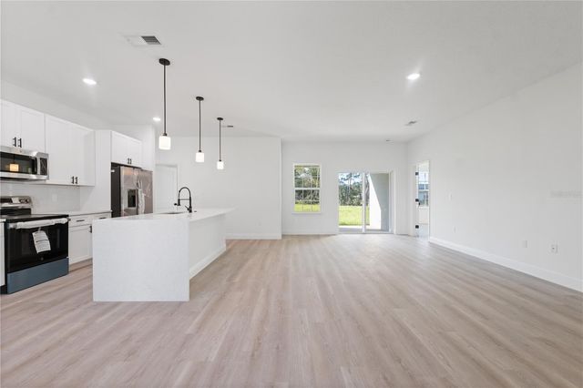 7361 N IRELAND DRIVE, Citrus Springs, FL 34434