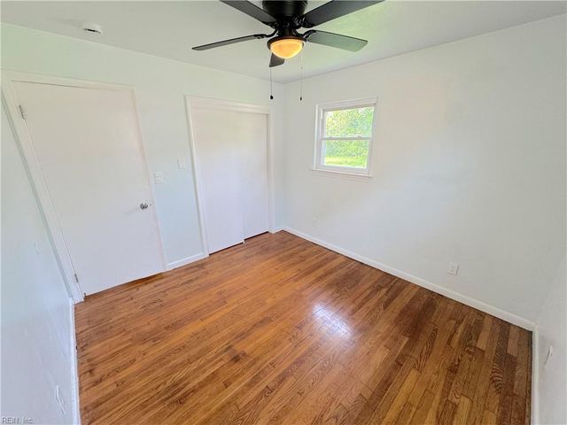 3872 Wake CIR A, Norfolk, VA 23518