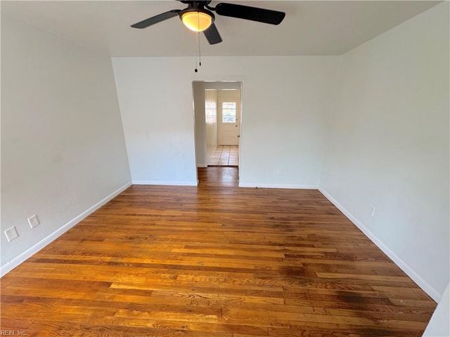 3872 Wake CIR A, Norfolk, VA 23518