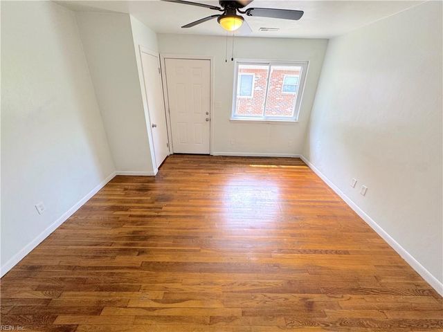 3872 Wake CIR A, Norfolk, VA 23518