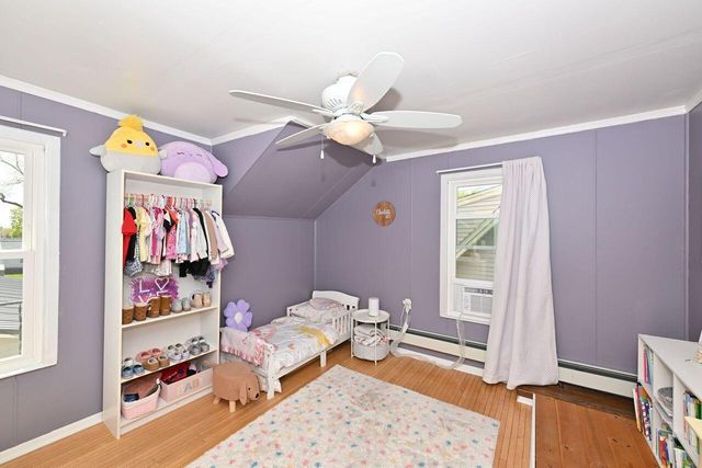 121 Washington AVENUE, Hartford, WI 53027