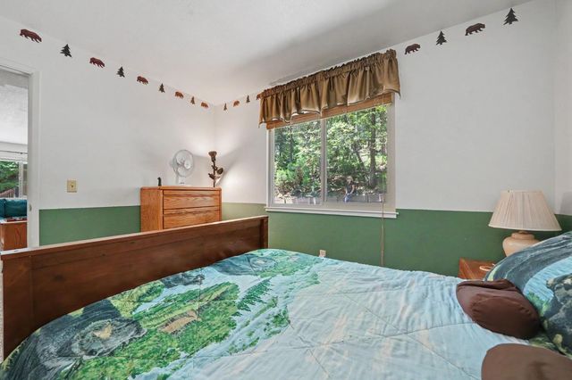 2693 Country Club Dr, Arnold, CA 95223