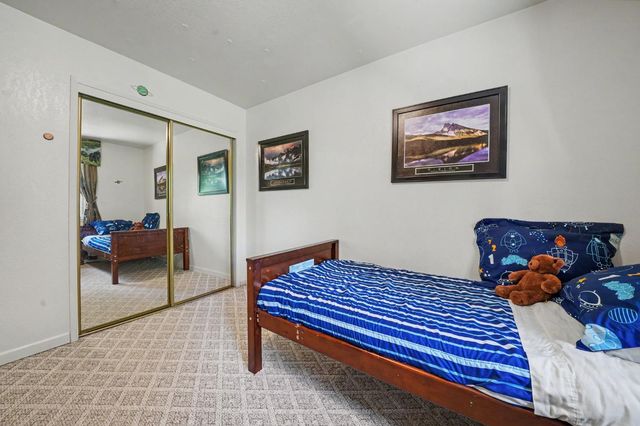 2693 Country Club Dr, Arnold, CA 95223