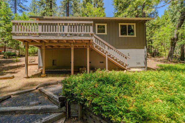 2693 Country Club Dr, Arnold, CA 95223