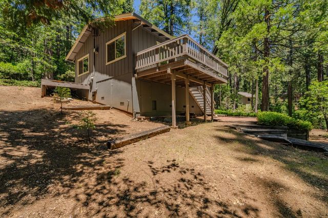2693 Country Club Dr, Arnold, CA 95223
