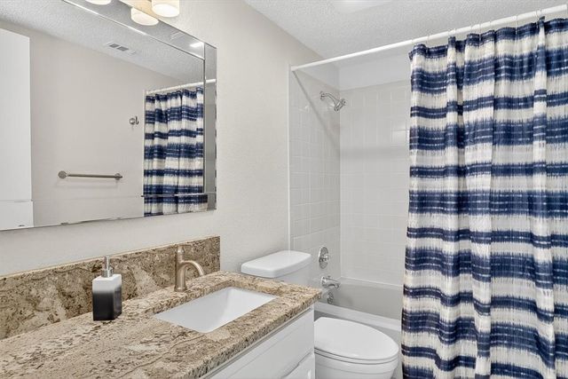 1400 E Ocean Dr 2, Corpus Christi, TX 78404