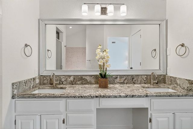 1400 E Ocean Dr 2, Corpus Christi, TX 78404