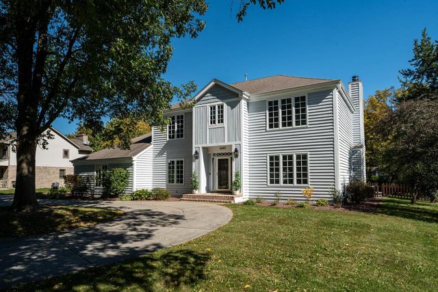 4660 N 145th STREET, Brookfield, WI 53005