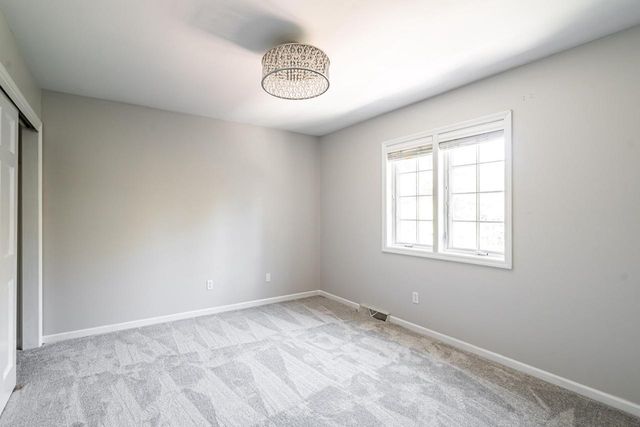 4660 N 145th STREET, Brookfield, WI 53005