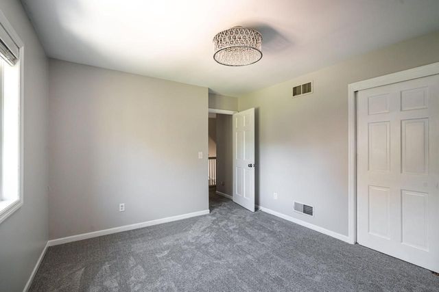 4660 N 145th STREET, Brookfield, WI 53005
