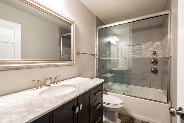 4660 N 145th STREET, Brookfield, WI 53005