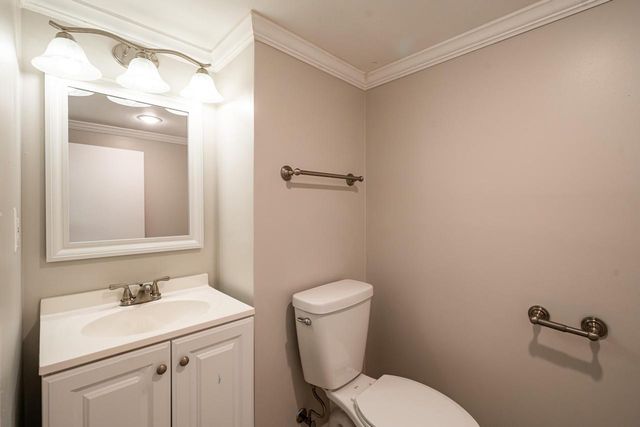 4660 N 145th STREET, Brookfield, WI 53005