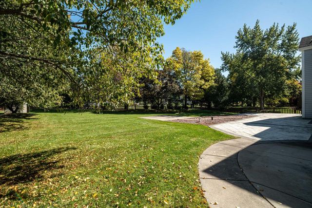 4660 N 145th STREET, Brookfield, WI 53005
