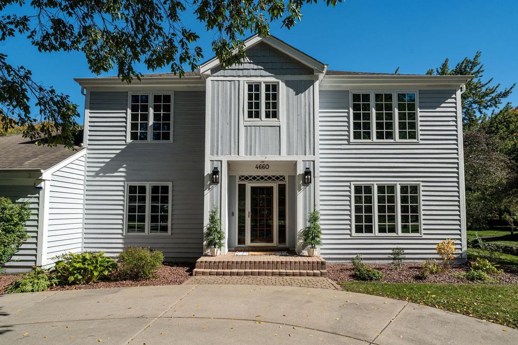 4660 N 145th STREET, Brookfield, WI 53005