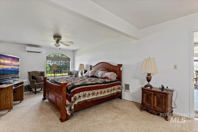 1289 E 2350 S, Bliss, ID 83314