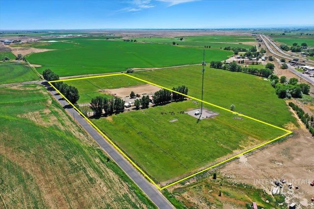 1289 E 2350 S, Bliss, ID 83314