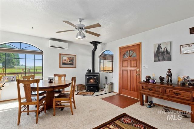 1289 E 2350 S, Bliss, ID 83314