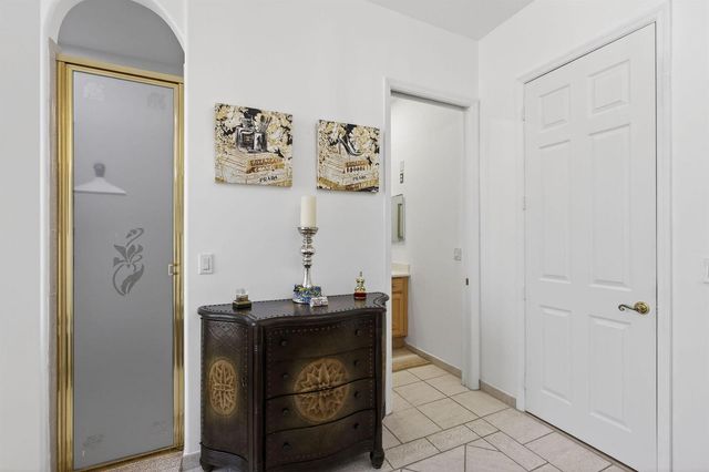 15554 SW 16th Street, Davie, FL 33326