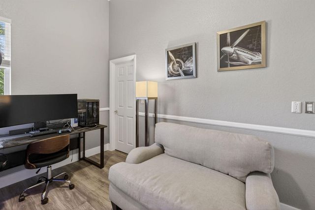 15554 SW 16th Street, Davie, FL 33326