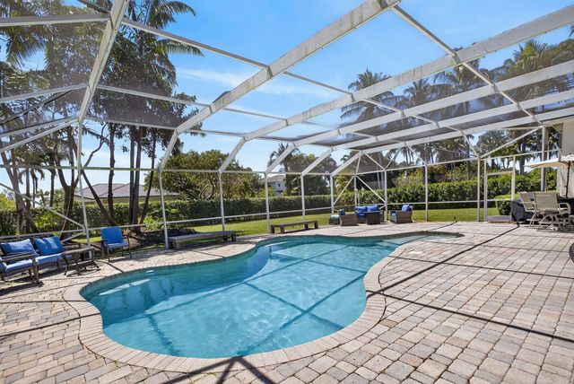 15554 SW 16th Street, Davie, FL 33326