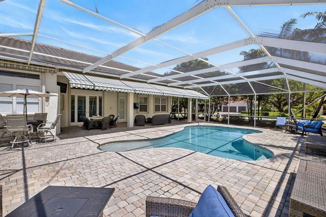 15554 SW 16th Street, Davie, FL 33326