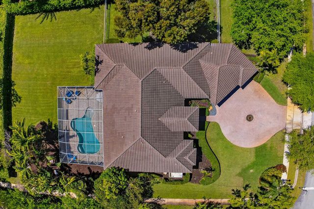 15554 SW 16th Street, Davie, FL 33326