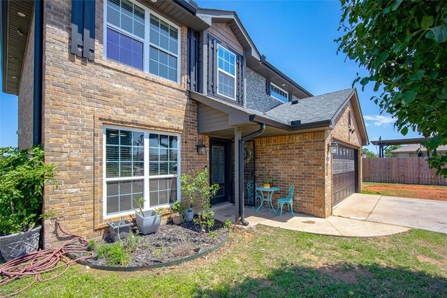 4516 Hunter Boulevard, Oklahoma City, OK 73179