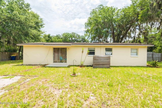 2464 SPOKANE Avenue, Atlantic Beach, FL 32233