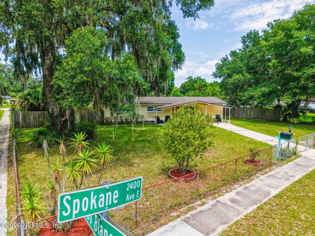 2464 SPOKANE Avenue, Atlantic Beach, FL 32233