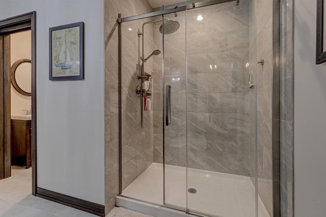 2128 CLOVER FIELD DRIVE, Suamico, WI 54313