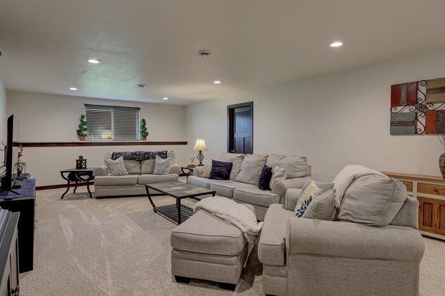 2128 CLOVER FIELD DRIVE, Suamico, WI 54313