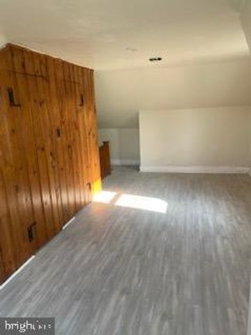 68 BARNT AVE, Trenton, NJ 08611