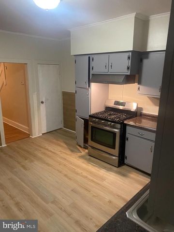 68 BARNT AVE, Trenton, NJ 08611