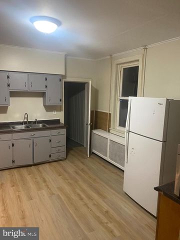 68 BARNT AVE, Trenton, NJ 08611