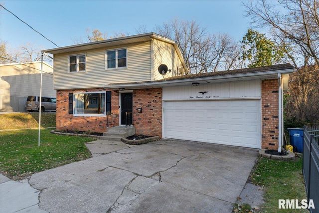 337 5TH Street Court, Silvis, IL 61282