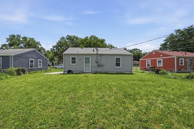 5428 College Avenue, Kansas City, MO 64130